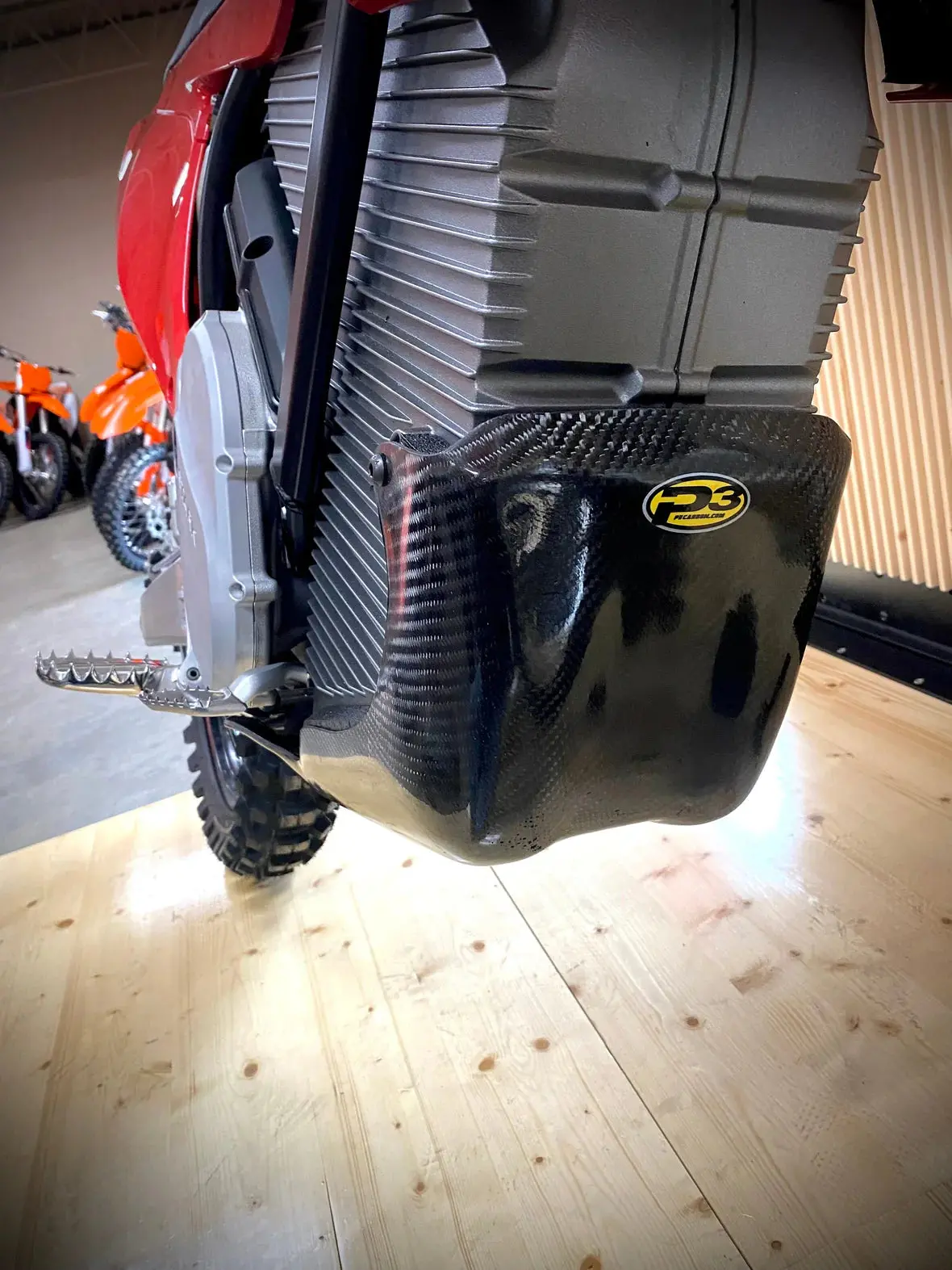 P3 Carbon Fiber Skid Plate Stark Varg 2022+ W/ Linkage | 300001 1