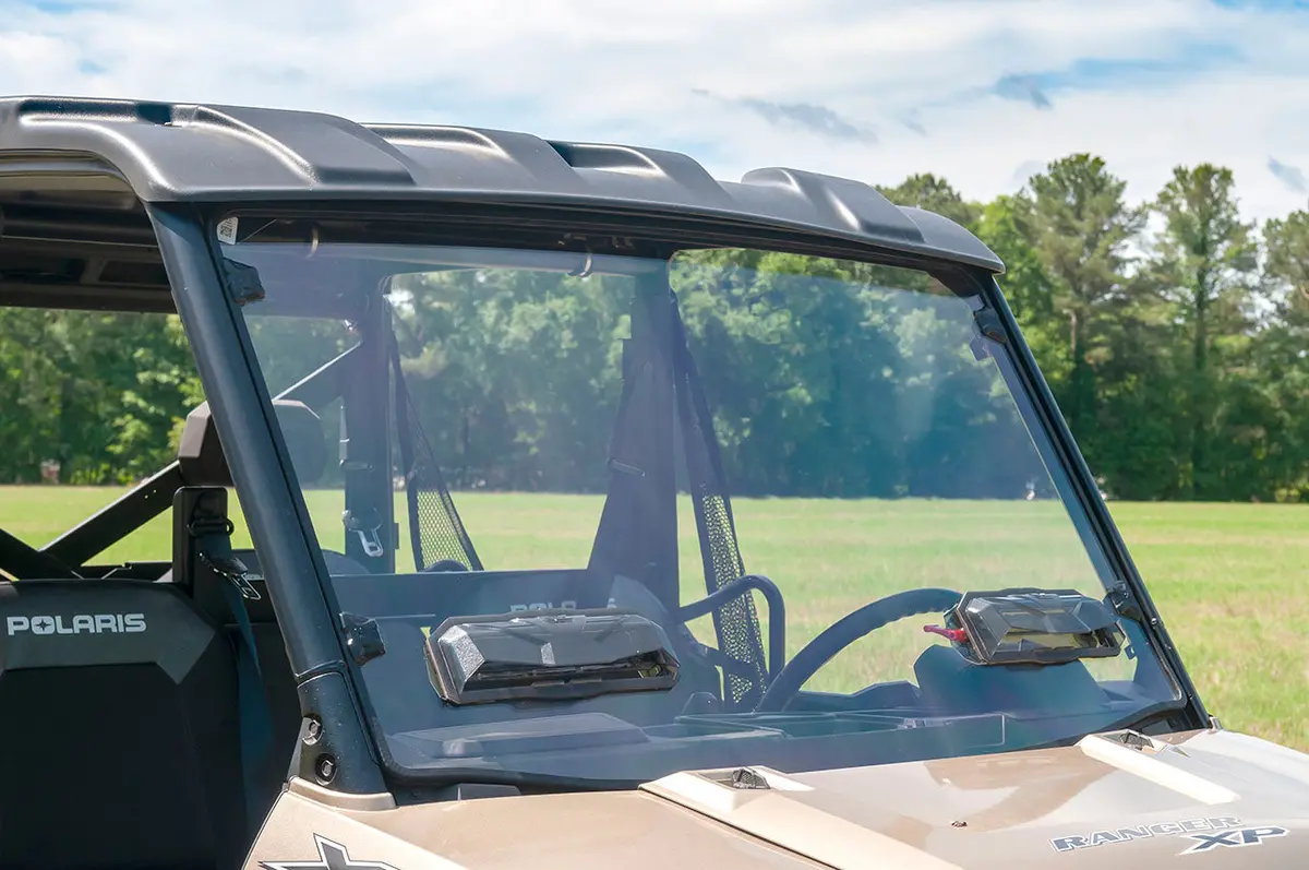 Seizmik Toolless Versa-Vent Windshield (Scratch Resistant Polycarbonate) – Polaris Midsize Size Pro-Fit Ranger | 50-50228Kit 2