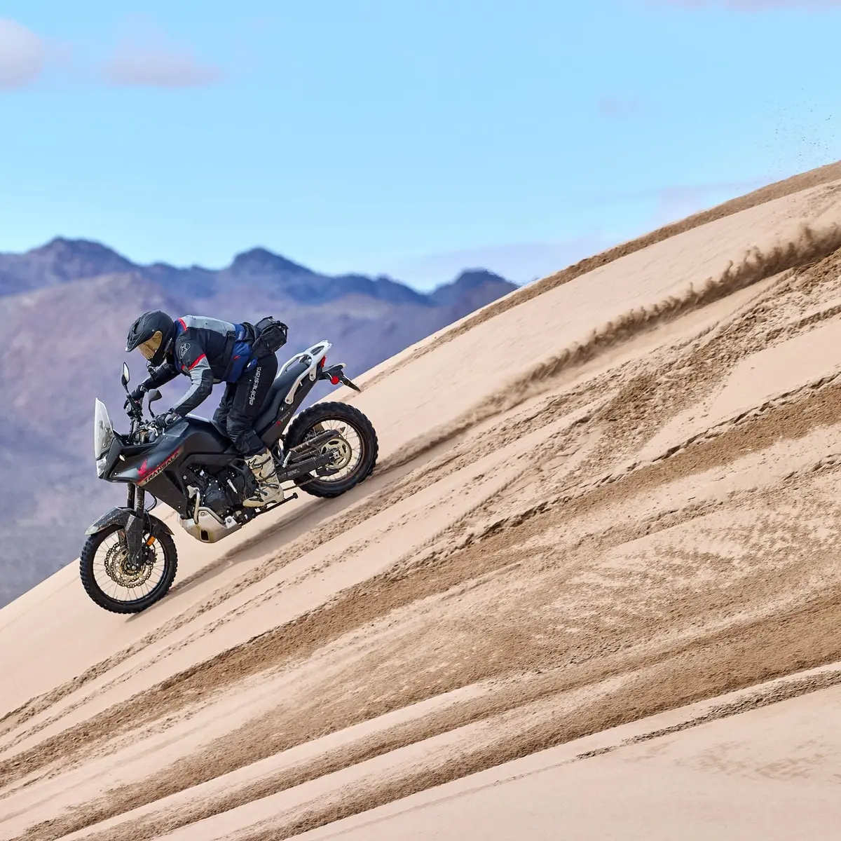 Shoei Hornet X2 Solid Adv/Dualsport Helmet 13