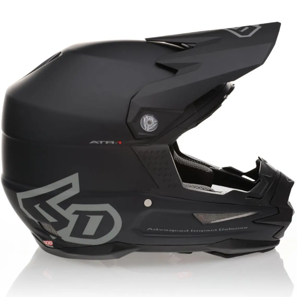 6D Atr-1 Solid Moto Helmet 1