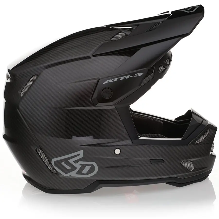 6D ATR-3Y Youth Moto Helmet – Lightweight Solid Carbon Fiber Construction - Image 2