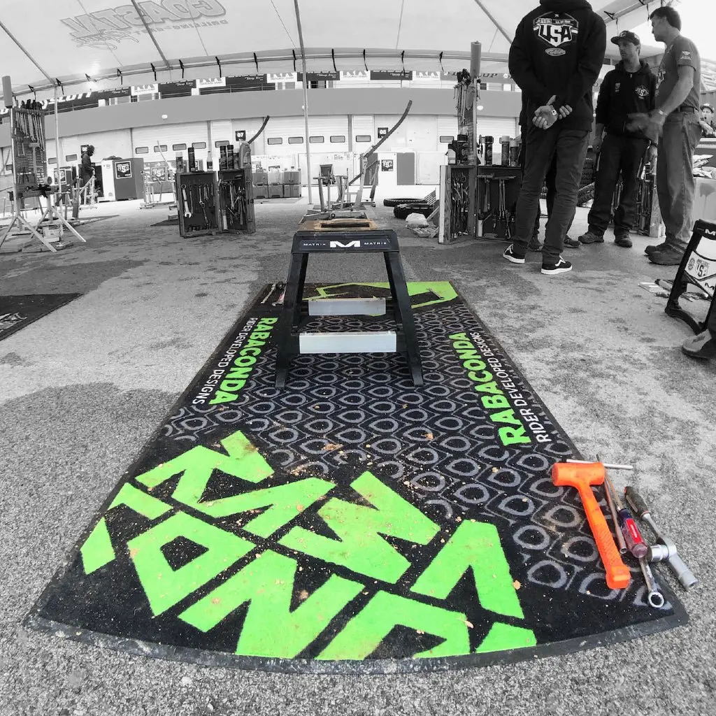 Rabaconda Motorcycle Pit Mat 2
