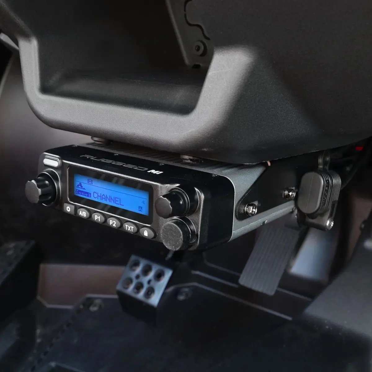 Rugged Radios Complete Communication Kit W/ Bluetooth Intercom & 2-Way Radio For 2024-25 Polaris Rzr Xp 2